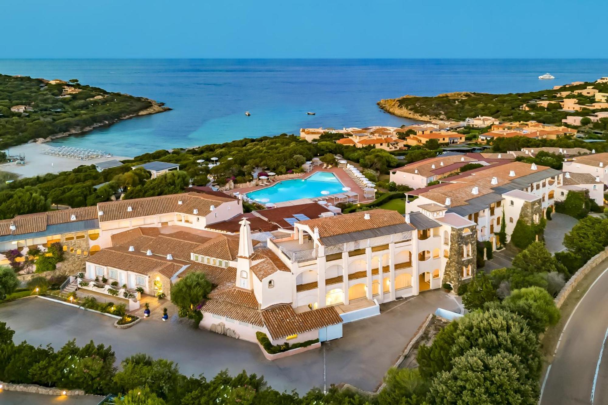 Grand Hotel In Порто-Черво Екстер'єр фото